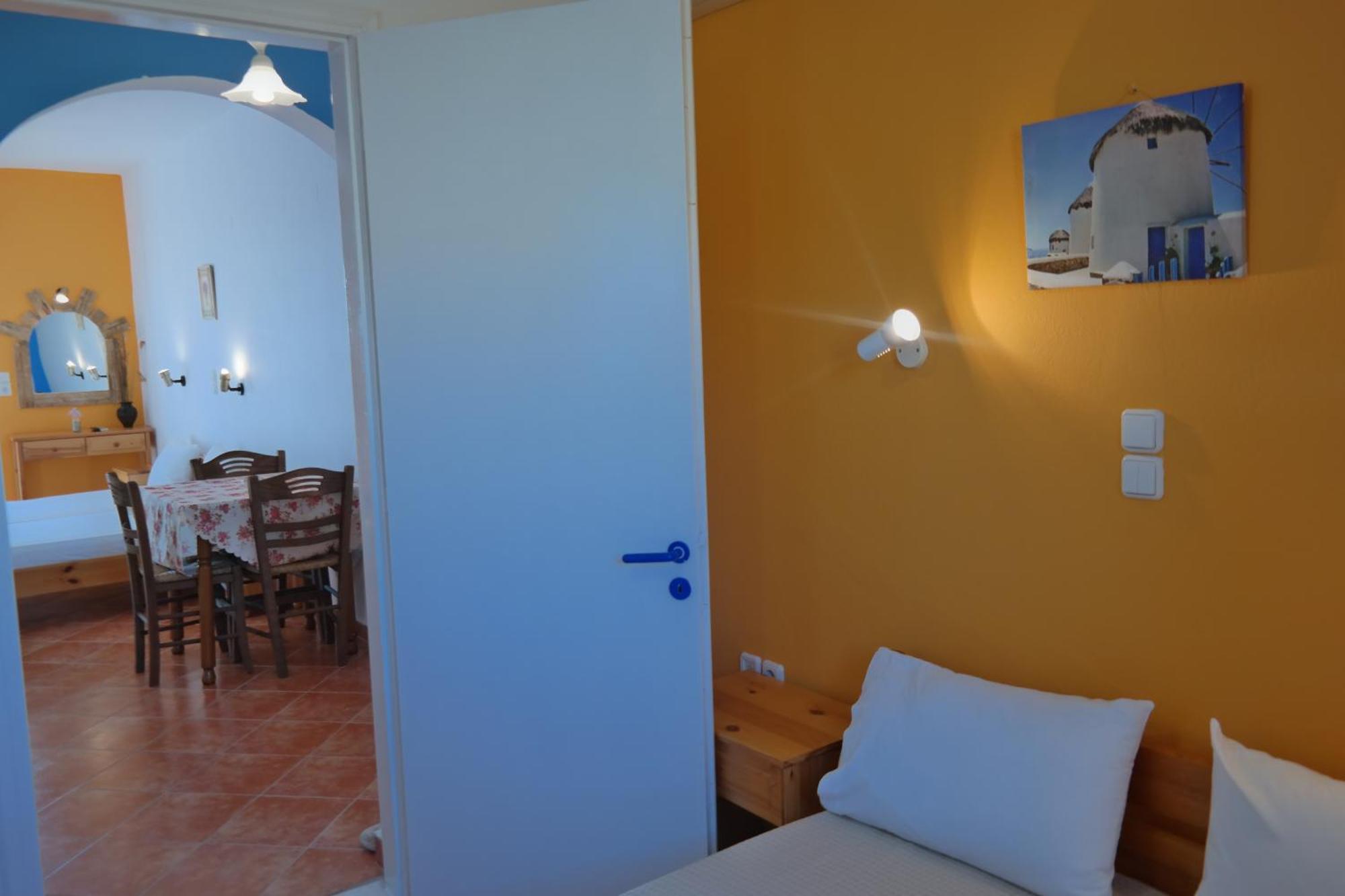 Manolis Studios Kastrákion Habitación foto