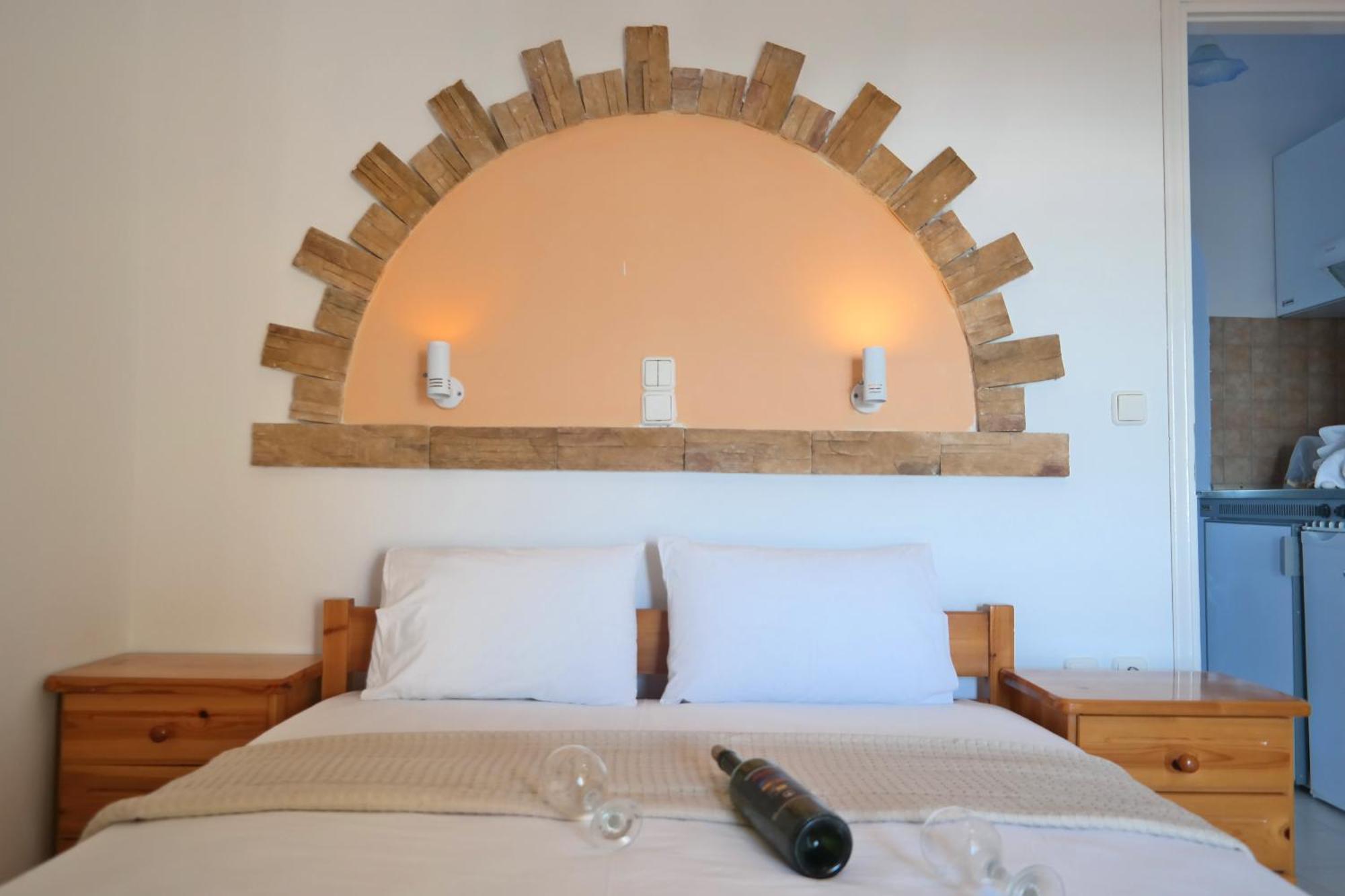 Manolis Studios Kastrákion Habitación foto